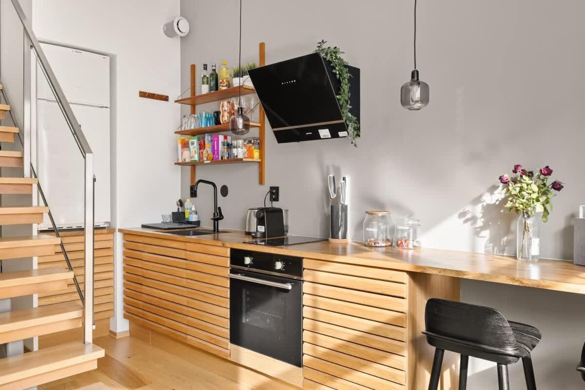 Dinbnb I 500m To Station I Roof Terrace *